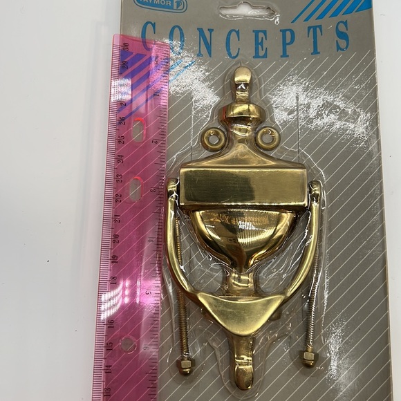 Vintage Taylor concepts solid brass new in package Victorian door knocker - Picture 3 of 4